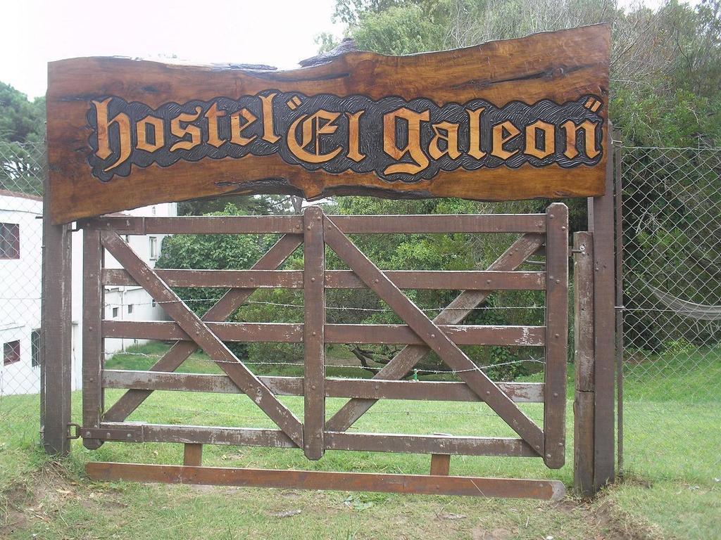 Hostel El Galeon บียาเจเซลล์ ภายนอก รูปภาพ
